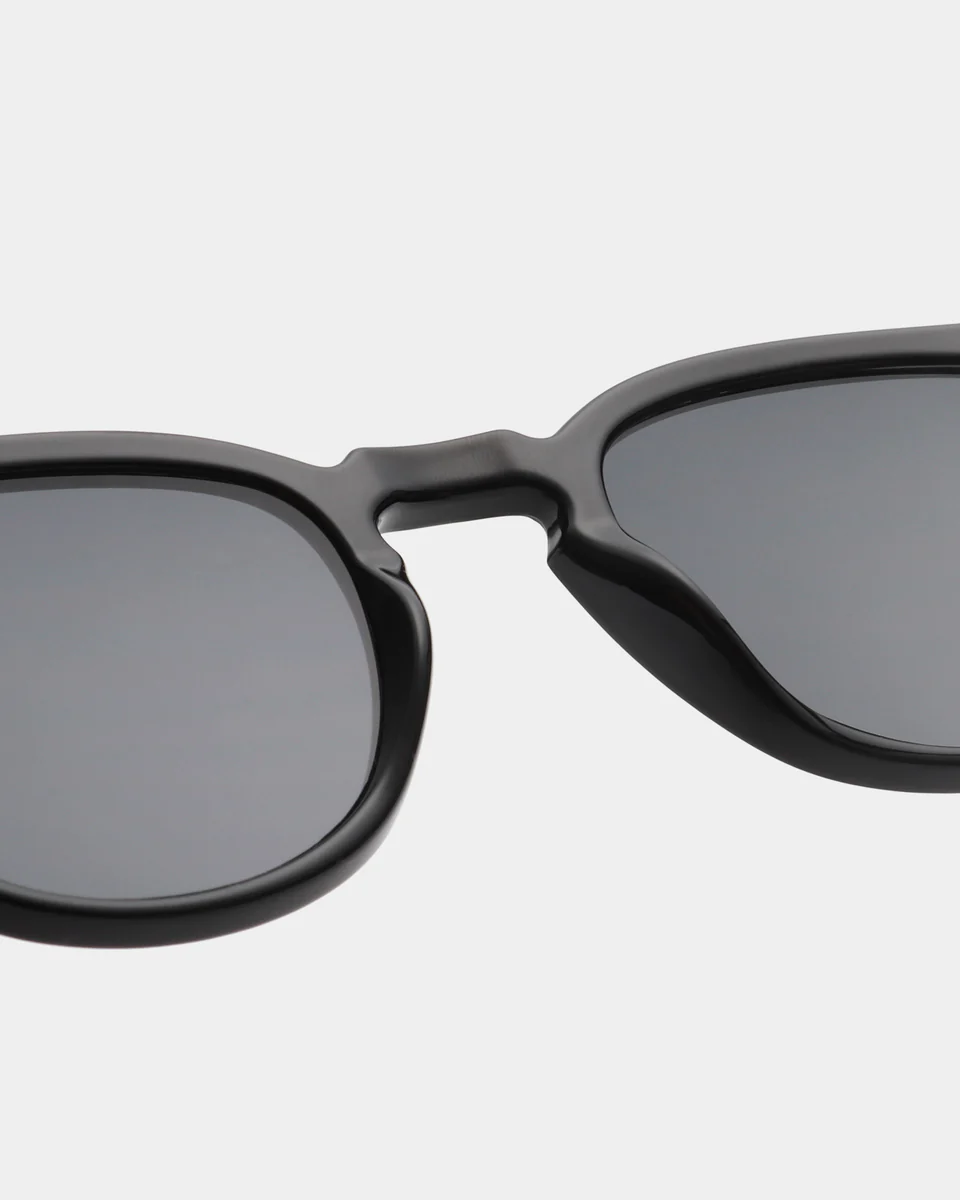 A.KJAERBEDE Bate sunglasses - Black - Image 3