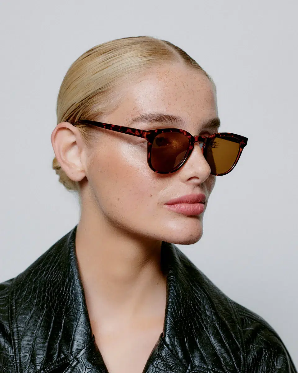 A.KJAERBEDE Bate sunglasses - Demi Tortoise - Image 7