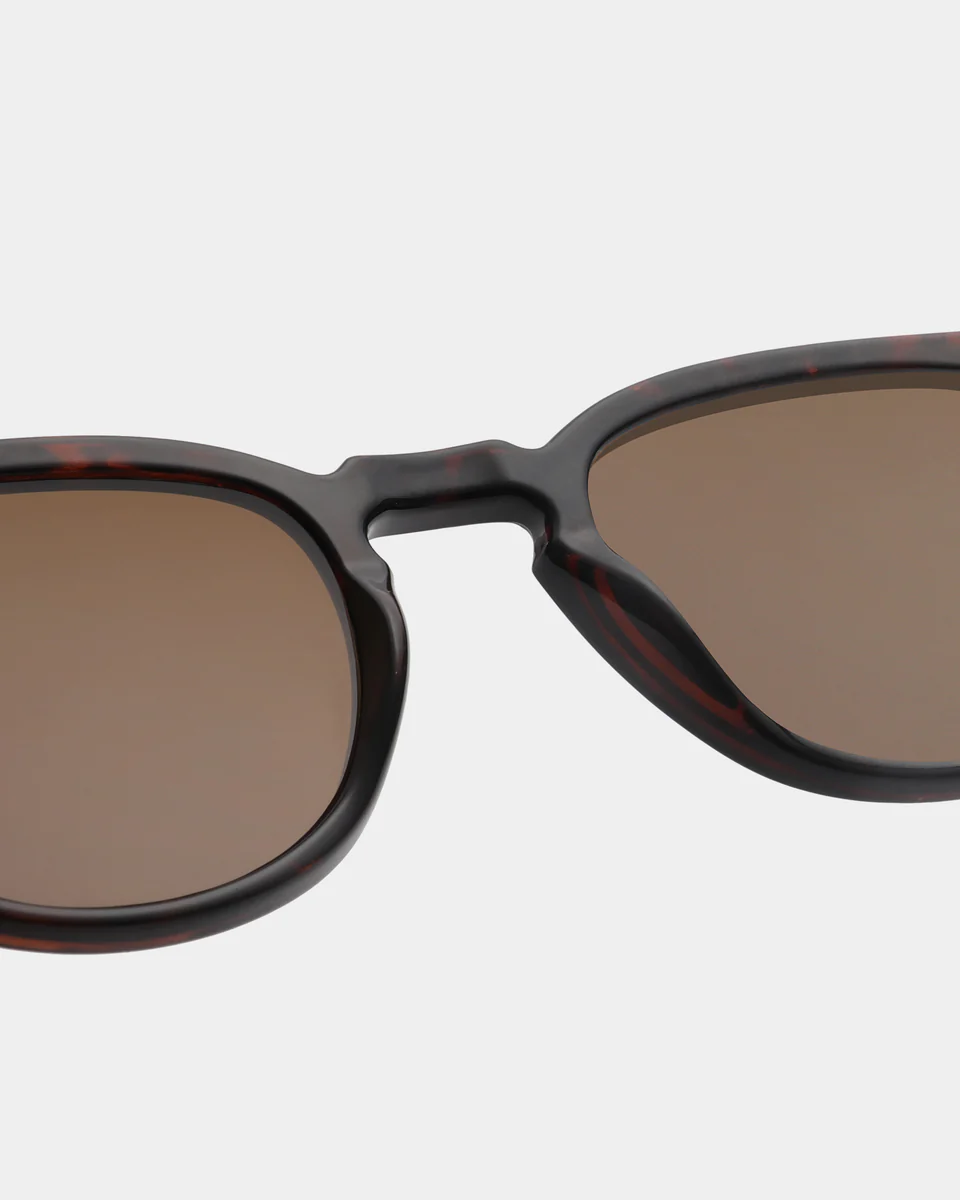 A.KJAERBEDE Bate sunglasses - Demi Tortoise - Image 3