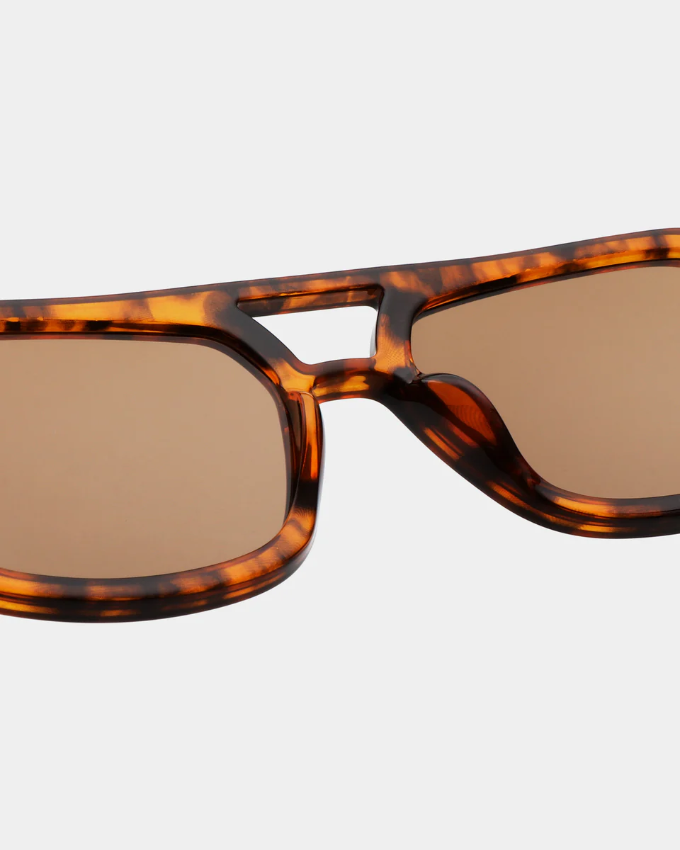 A.KJAERBEDE Kaya Sunglasses โ Havana Aviator - Image 2