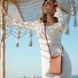 NAOA Apple-Leather Crossbody Bag - Cognac