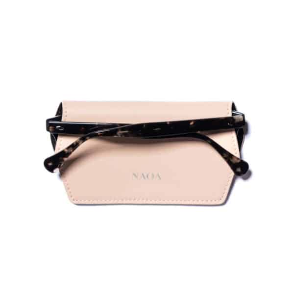 NAOA Apple-Leather Slim Glasses Case - Nude Pink