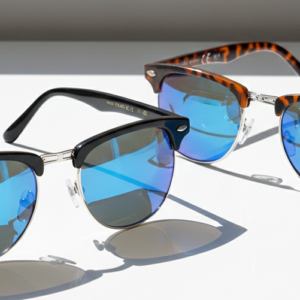 Woodstock - Choice of 2 Colours