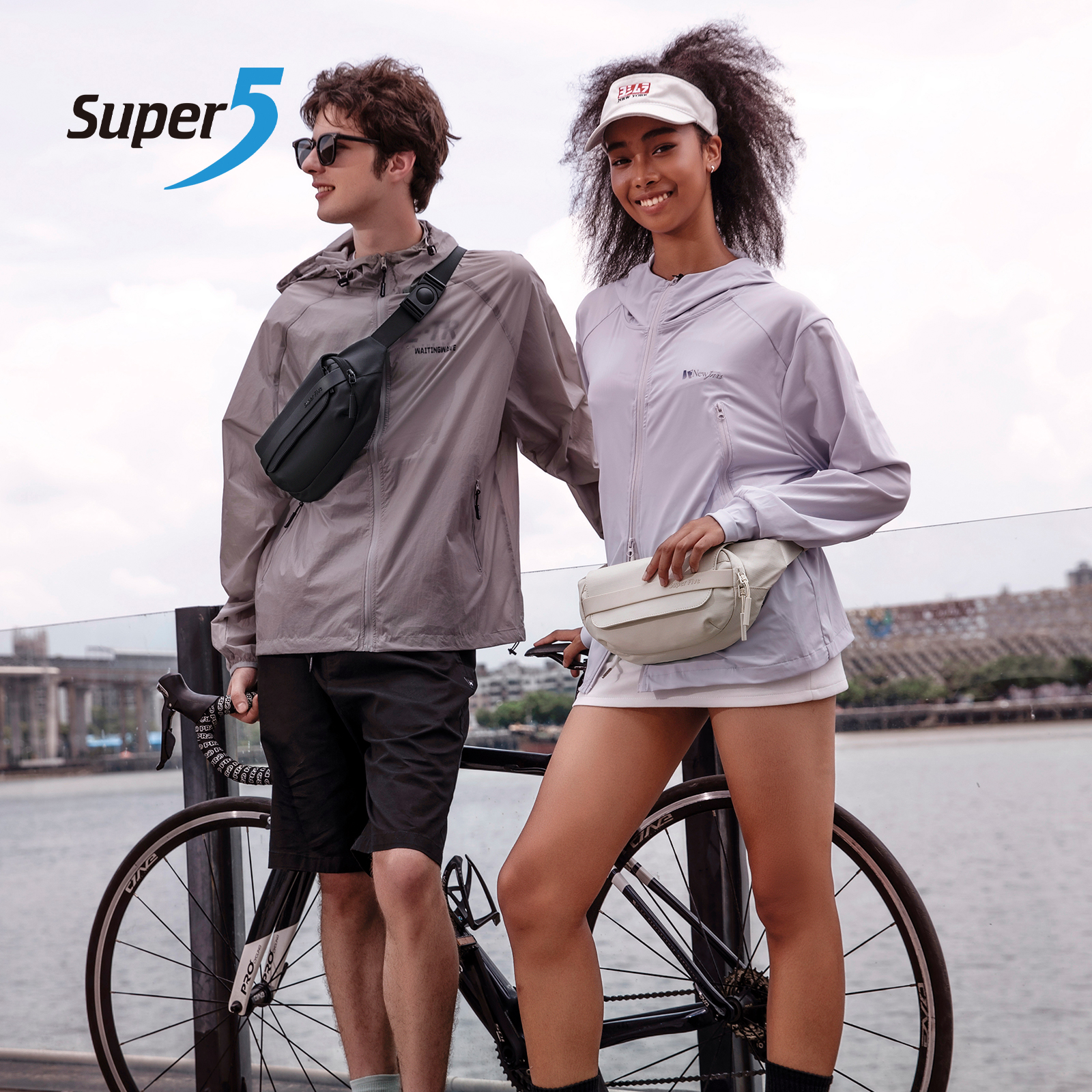 Super Five – Shoulder Bag image